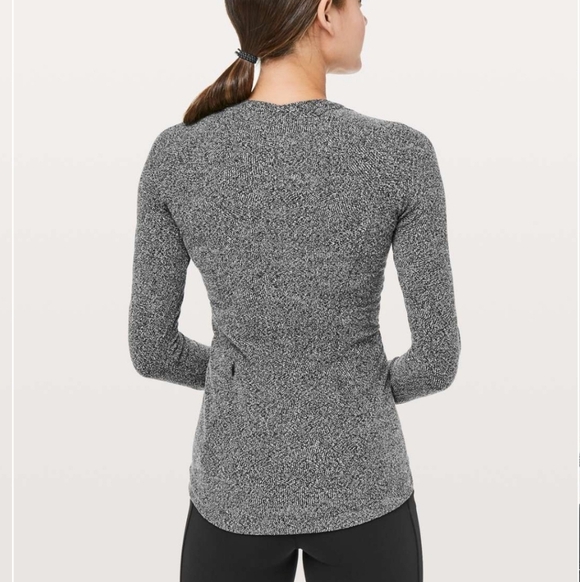 Lululemon Runderful Longsleeve Running Top Size 6 - Picture 10 of 10